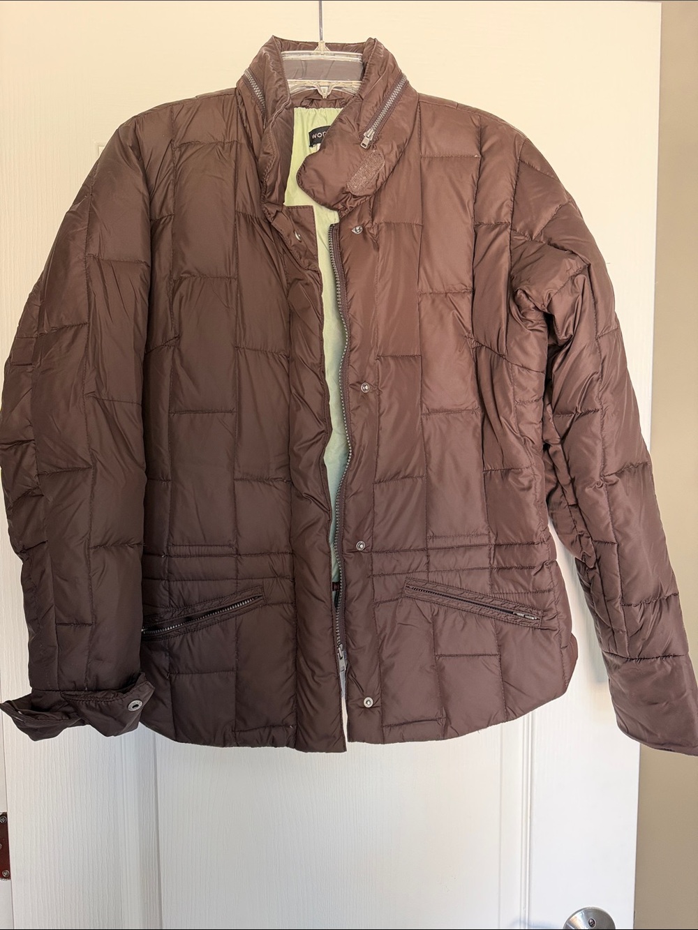 Womyn Women’s Quilted Puffer Jacket in Brown